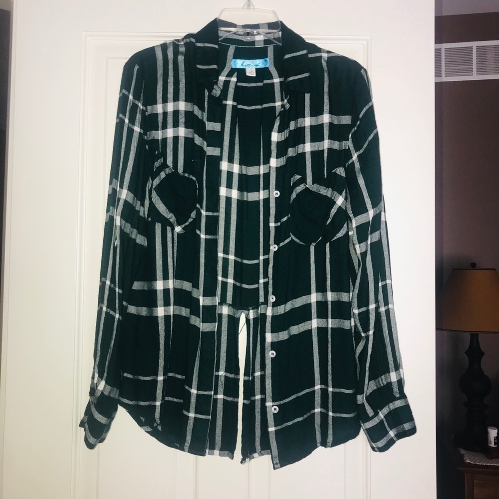 Francesca’s Lightweight Flannel